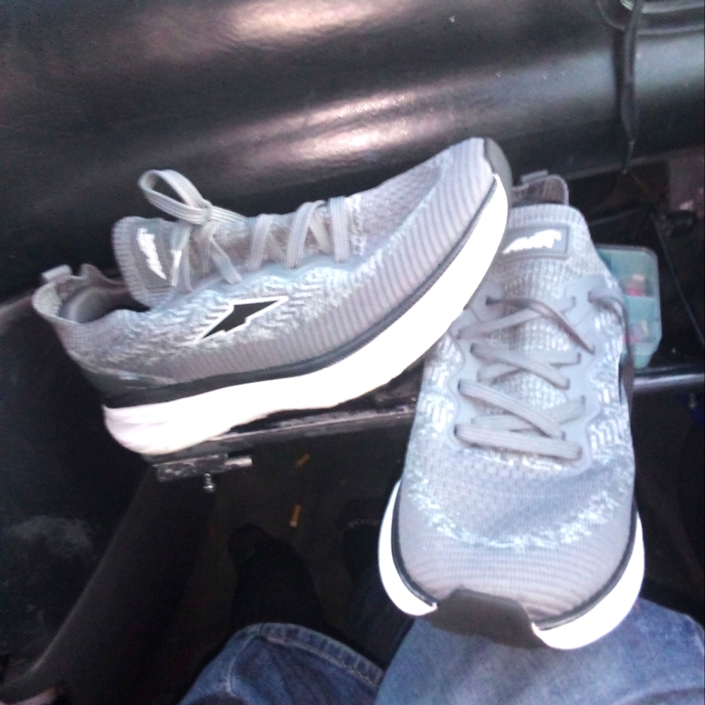Avia shoes